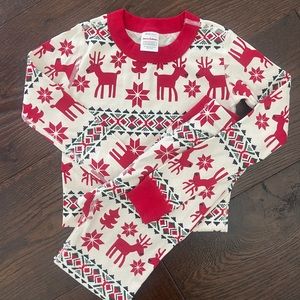 Hanna Andersson Christmas pajamas.  Size 6-7